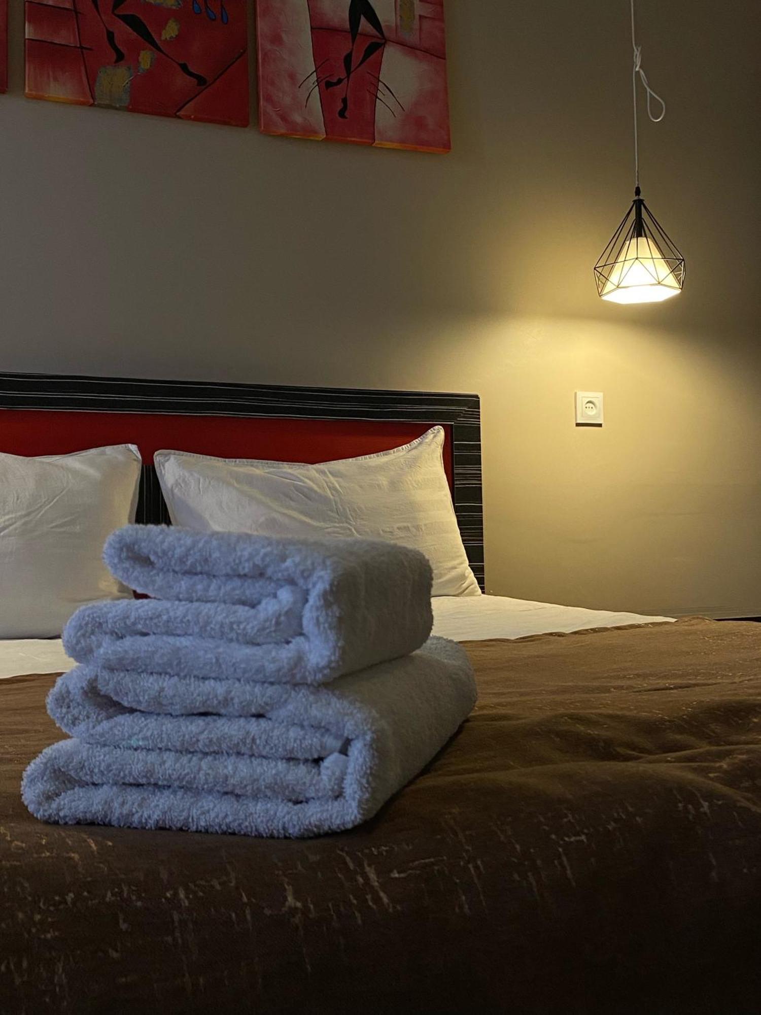 Salam Hotel Ош Екстер'єр фото