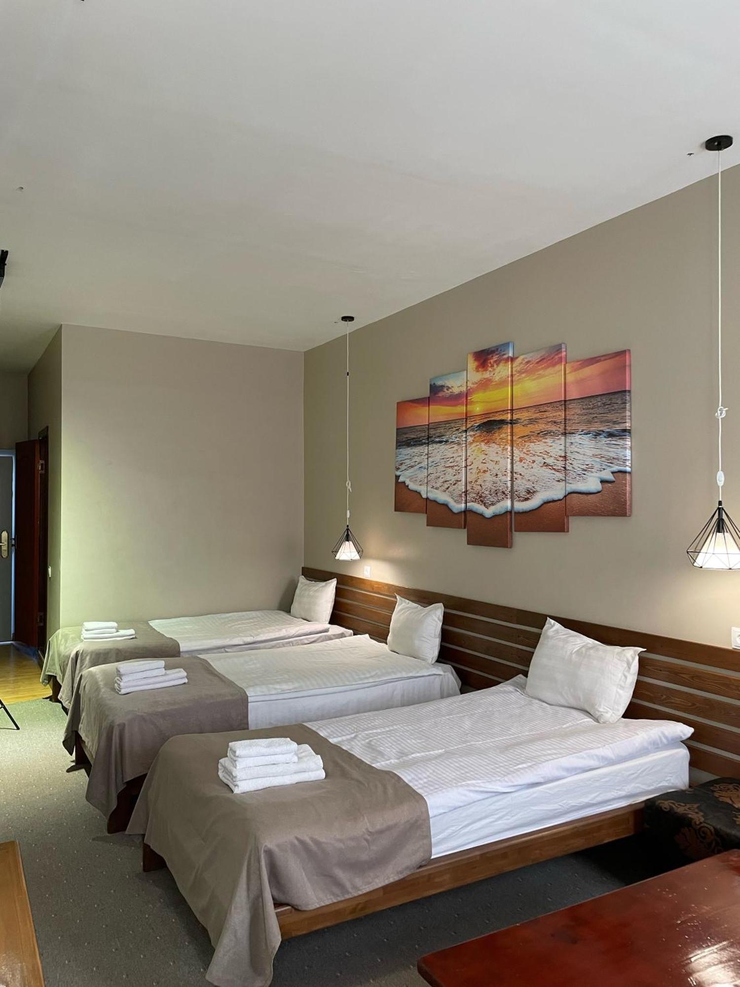 Salam Hotel Ош Екстер'єр фото