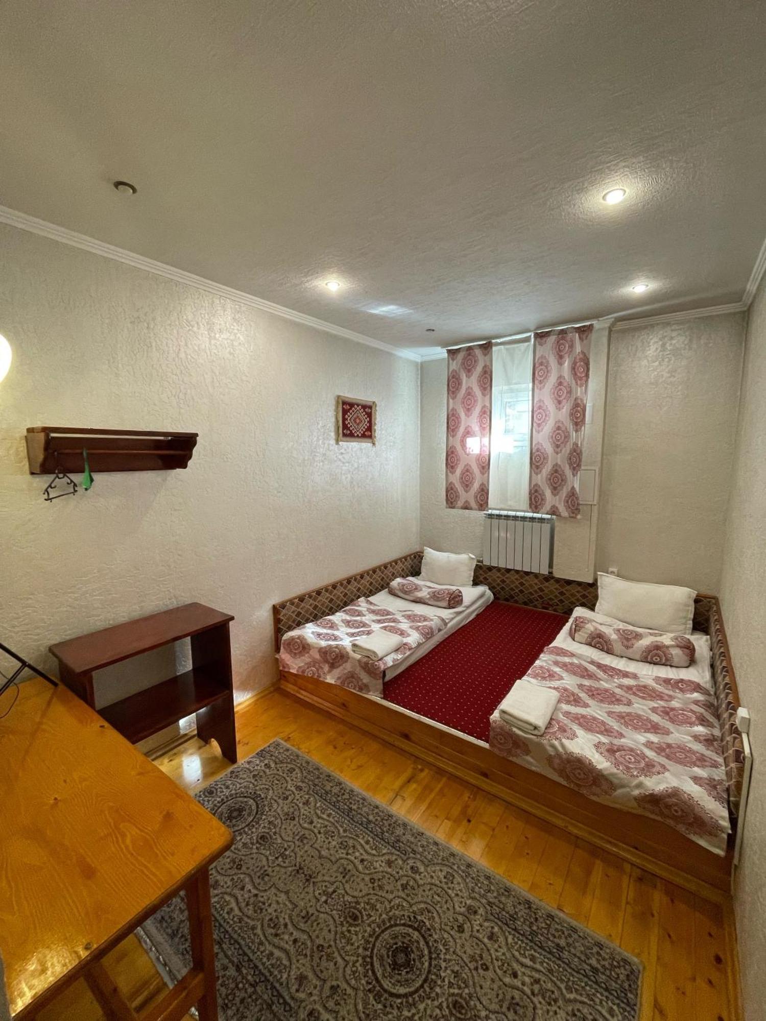 Salam Hotel Ош Екстер'єр фото