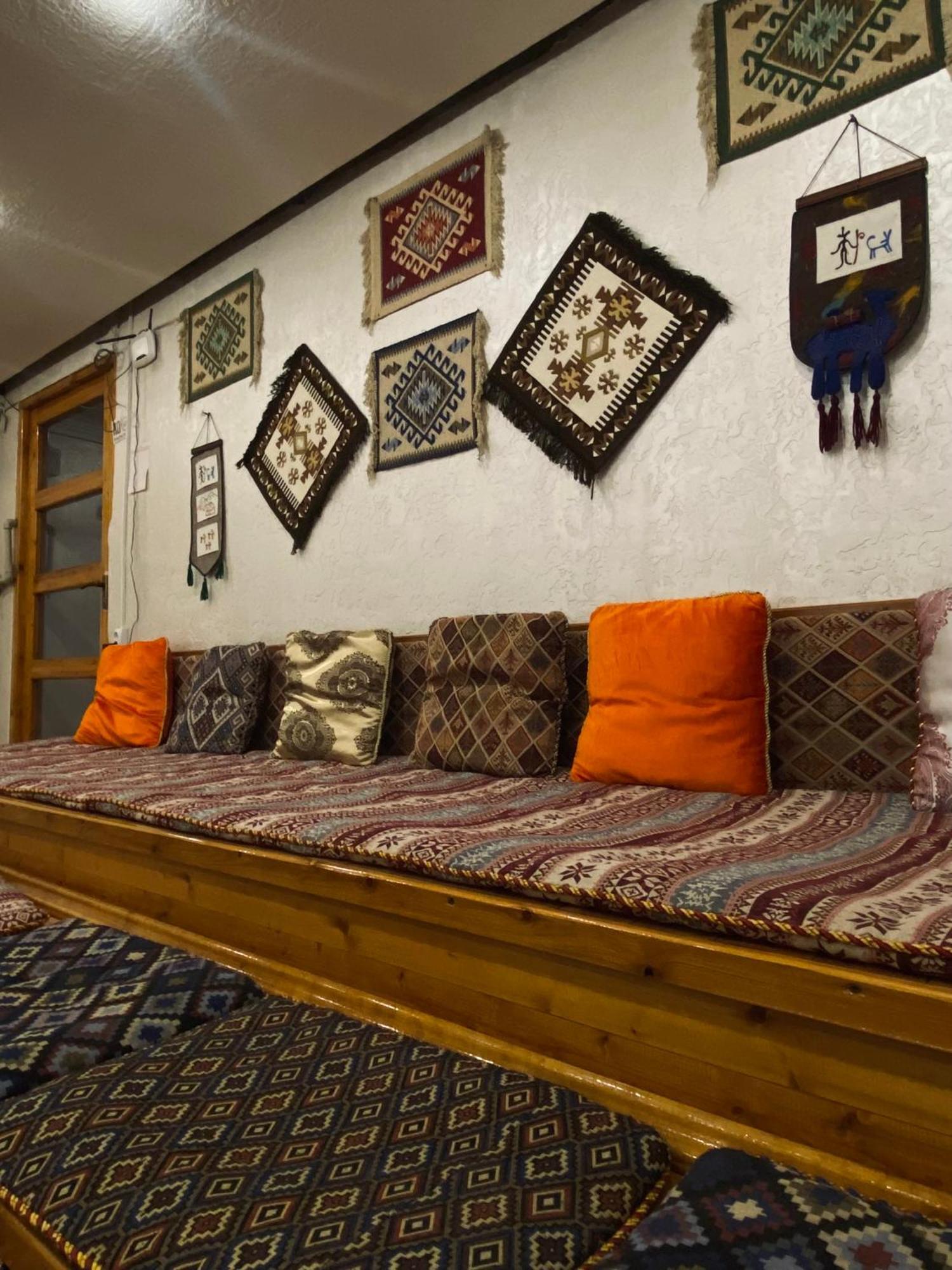 Salam Hotel Ош Екстер'єр фото